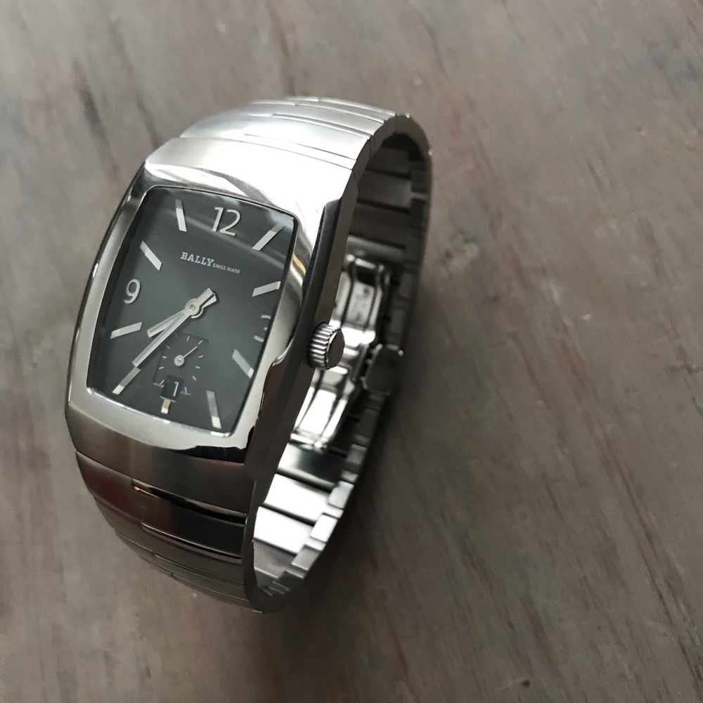 BALLY silver quartz analog date men's watch